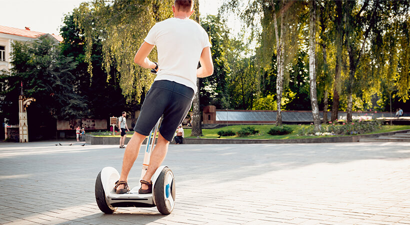 Altair_blog_header_uprightscooterdemonstrator_820x450 2