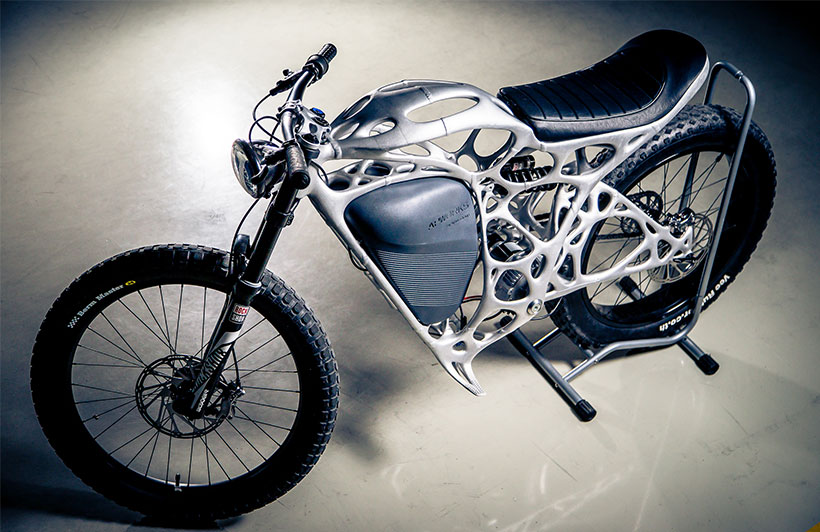 Altair is Making Headlines with the Light Rider Motorbike