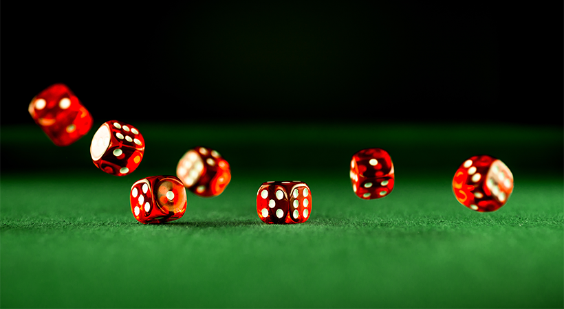 Digitaldebunking_loadeddice_blogheader_820x450 2