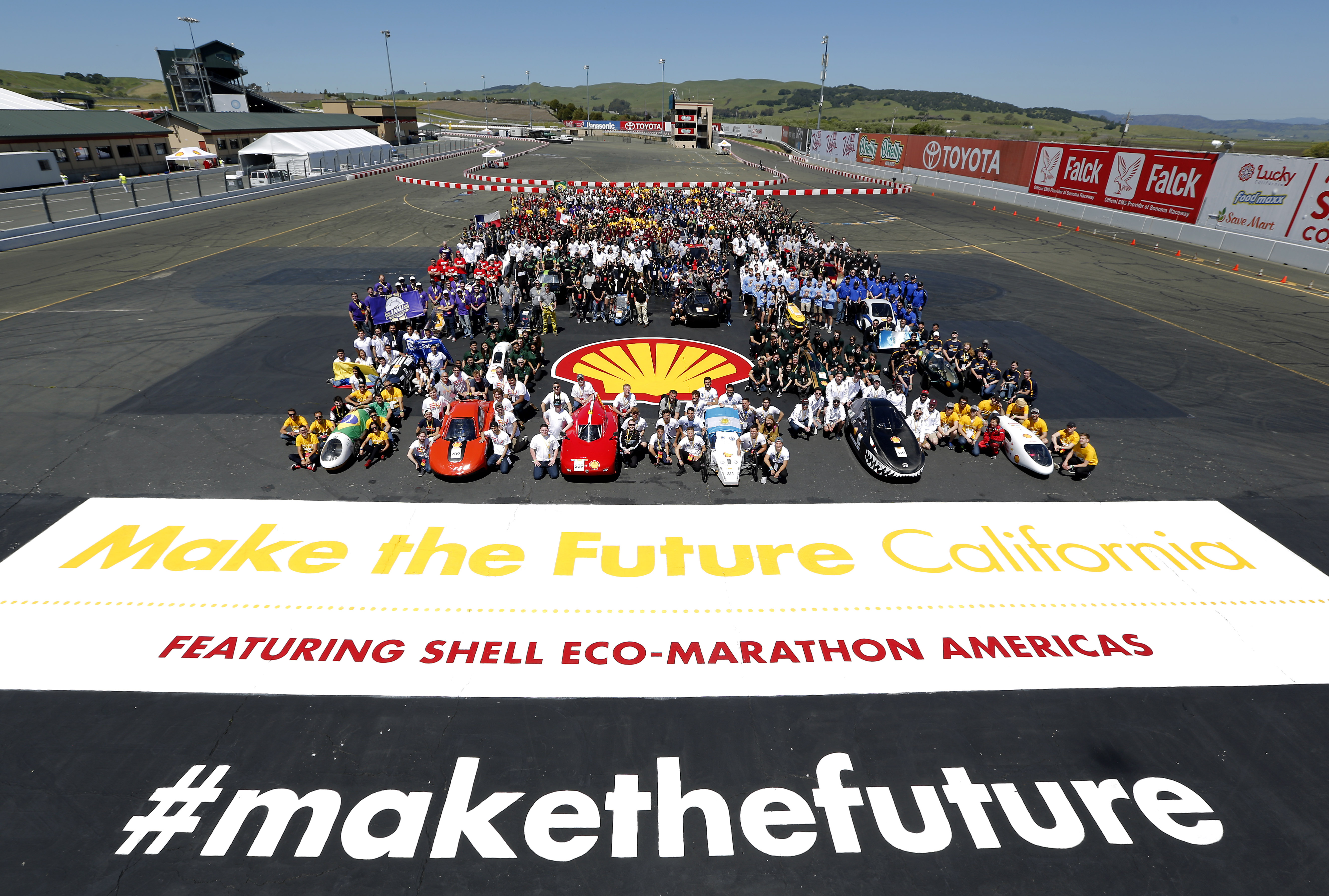 The family portrait during day two of Shell Make the Future at Sonoma Raceway