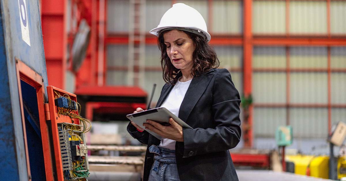 Manufacturers use RapidMiner to and accurate predictions about component life, replacement requirements, energy efficiency, utilization, and other factors that have direct impacts on product quality, profitability, and overall equipment efficiency.