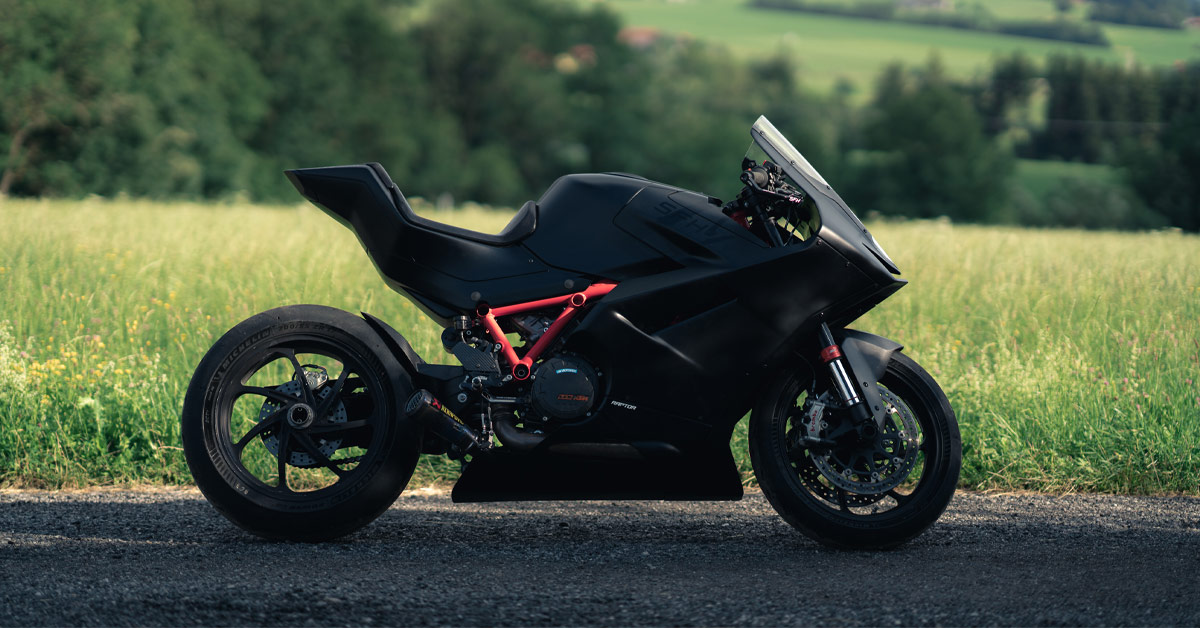 Improving Motorcycle Aerodynamics: Find a Fairing with Low Aerodynamic Drag